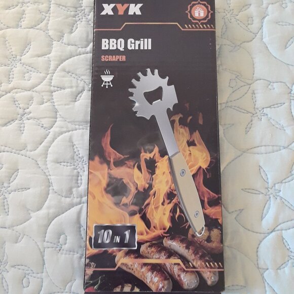 5 Pc BBQ Bundle: Grill Scraper; Grill Brush; OXO Tongs; Mesh Grill Bag; Oven Mit - Picture 2 of 9